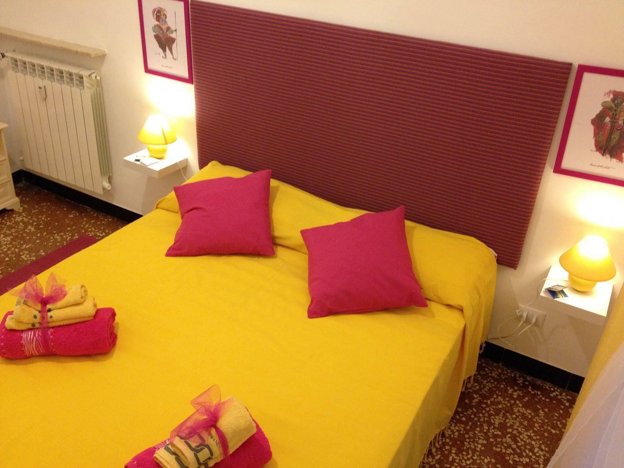 Ariadimare Genua Buitenkant foto