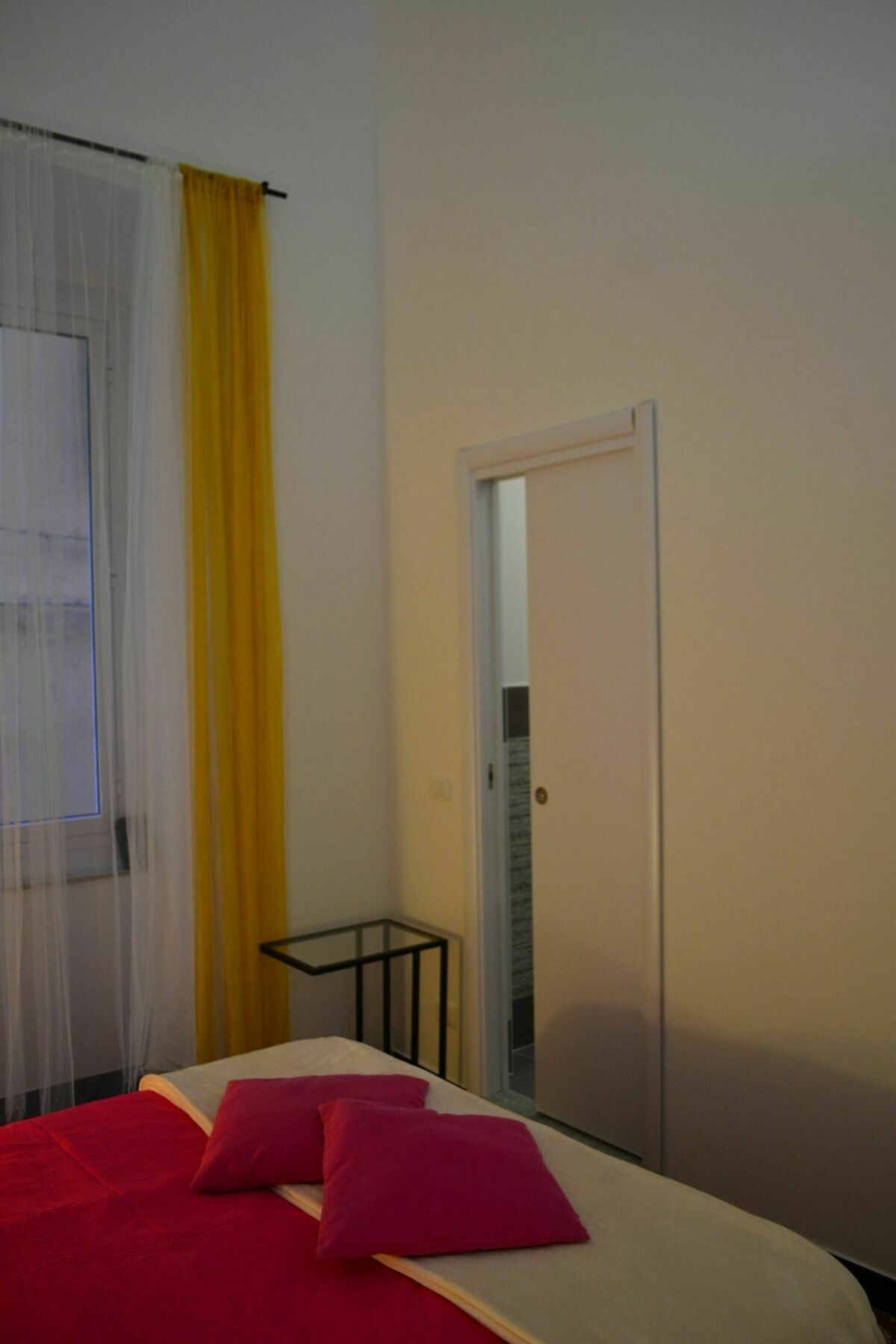 Ariadimare Genua Buitenkant foto